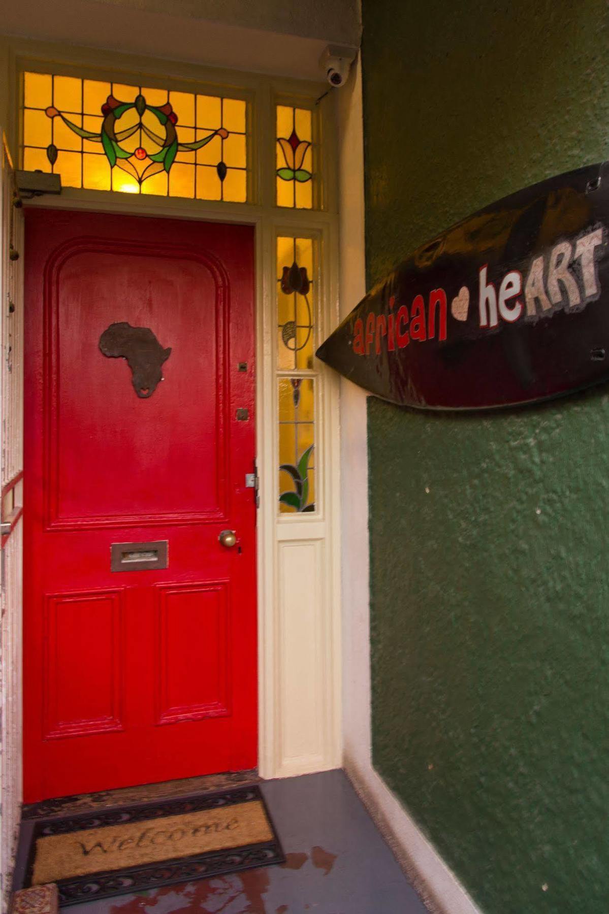 African Heart Backpackers Hostel Cape Town Exterior photo